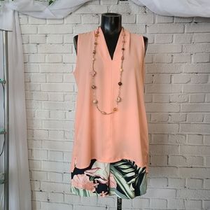 Ann Taylor Loft- Palm Shorts size 8